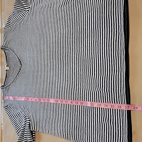 Talbots Size 2X Navy Blue & White Stripe Long Sleeve Sweater, V Neck, EUC - Picture 5 of 8